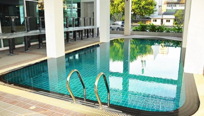 Kokotel Bangkok Dheva Thonglor Exterior foto